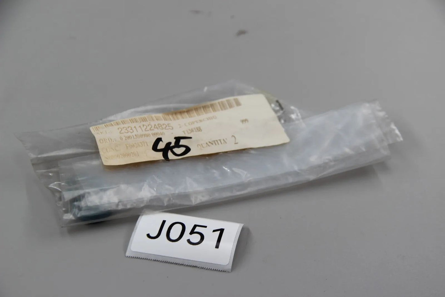 Original BMW E36 E46 E34 E39 2x Verschlussdeckel 23311224825