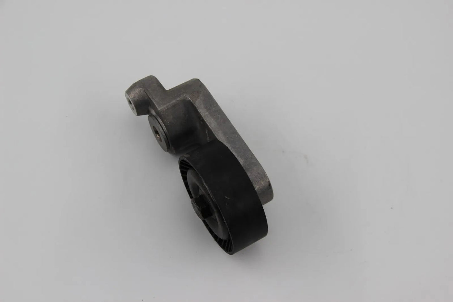 Original BMW E38 740d M67 Spannrolle ohne Hebel  64552248194