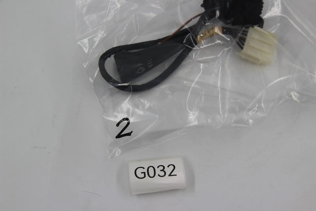 BMW E28 M5 S38 M535i M30 E24 633CSi M30 Schalter Scheibenwischer 61311369932 Neu