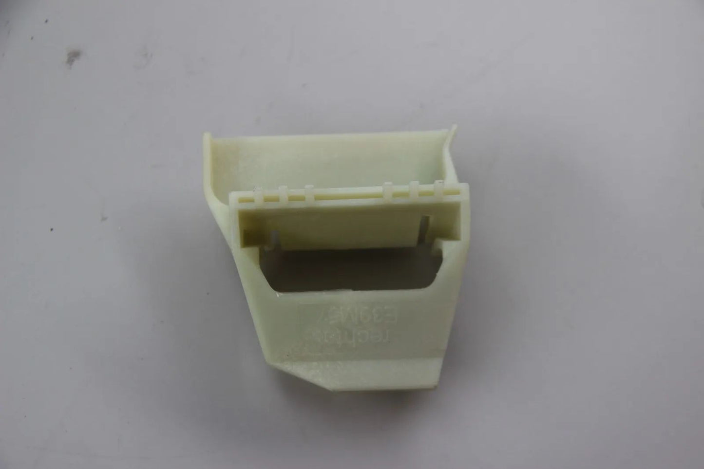 Original BMW E39 Limo/Touring  Halter Wasserkühler rechts 17112247894