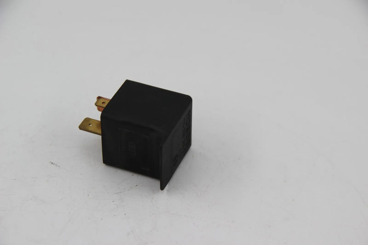 Original BMW E28 E24 E23 E32 Relais Elektr.Motor ABS Steuergerät  34511179402