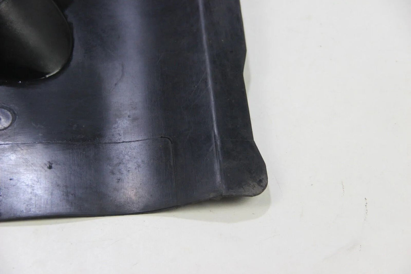 Original BMW E30Scheinwerfer Abdeckung Motorraum rechts 51711916192 316i-325i M3