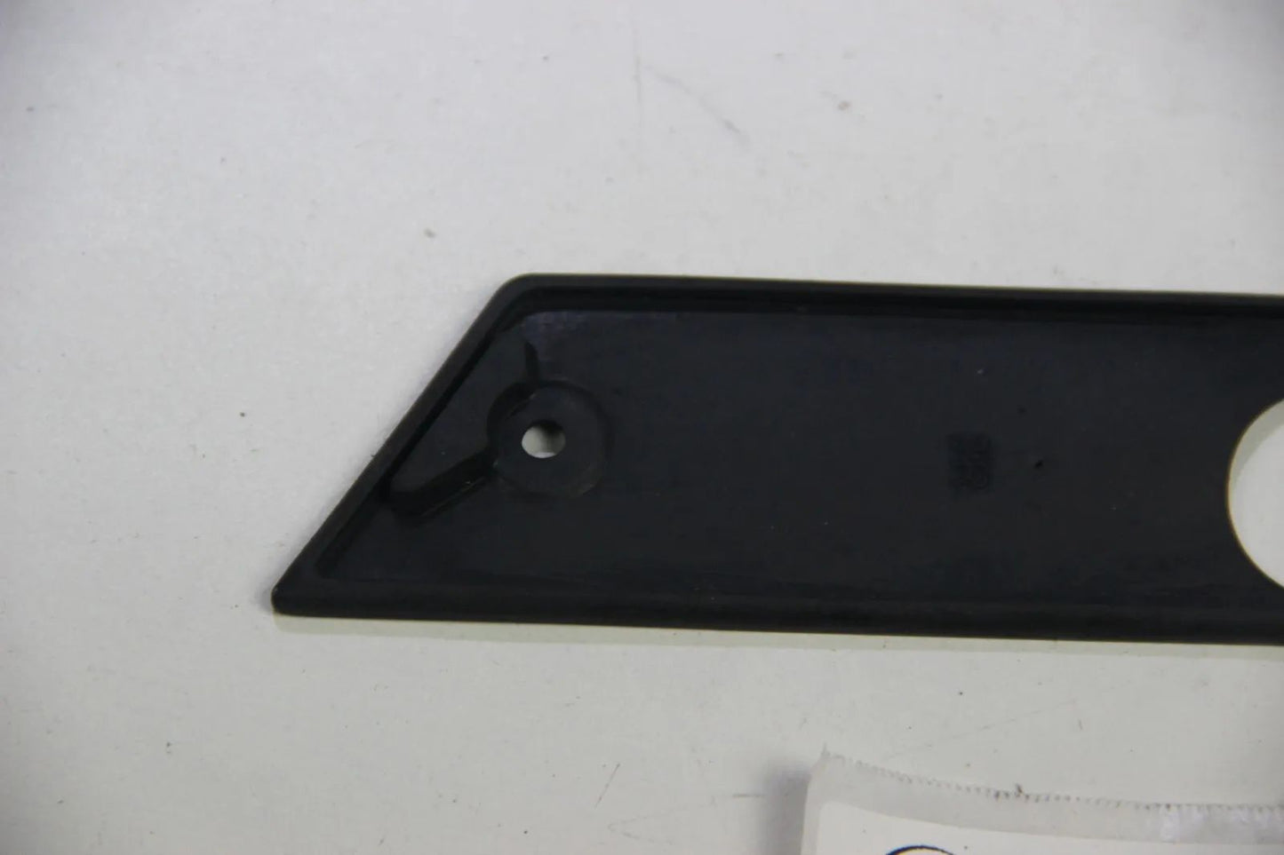 NEU Original BMW E30 E28 E24 E23 Blinker Kotflügel Dichtung rechts 63131367804
