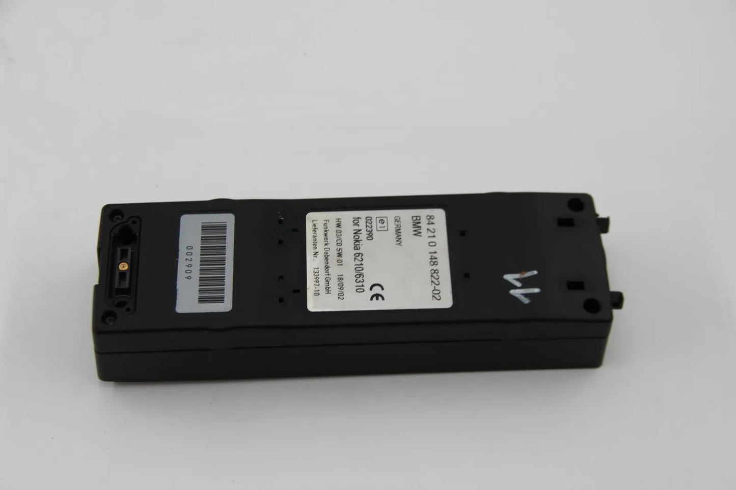 Original BMW Snap-In Adapter NOK 6310 NOS 84210148822