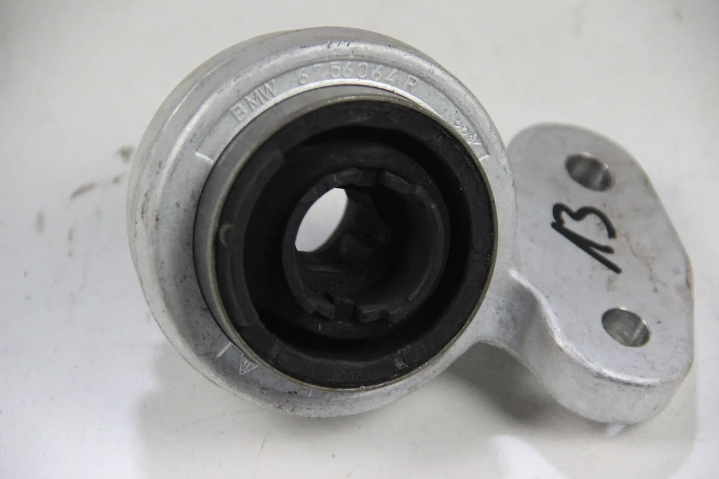 Original BMW E46 E85 E86 Satz Halter mit Gummilager D=66MM NOS NUR ENTWURF 31126
