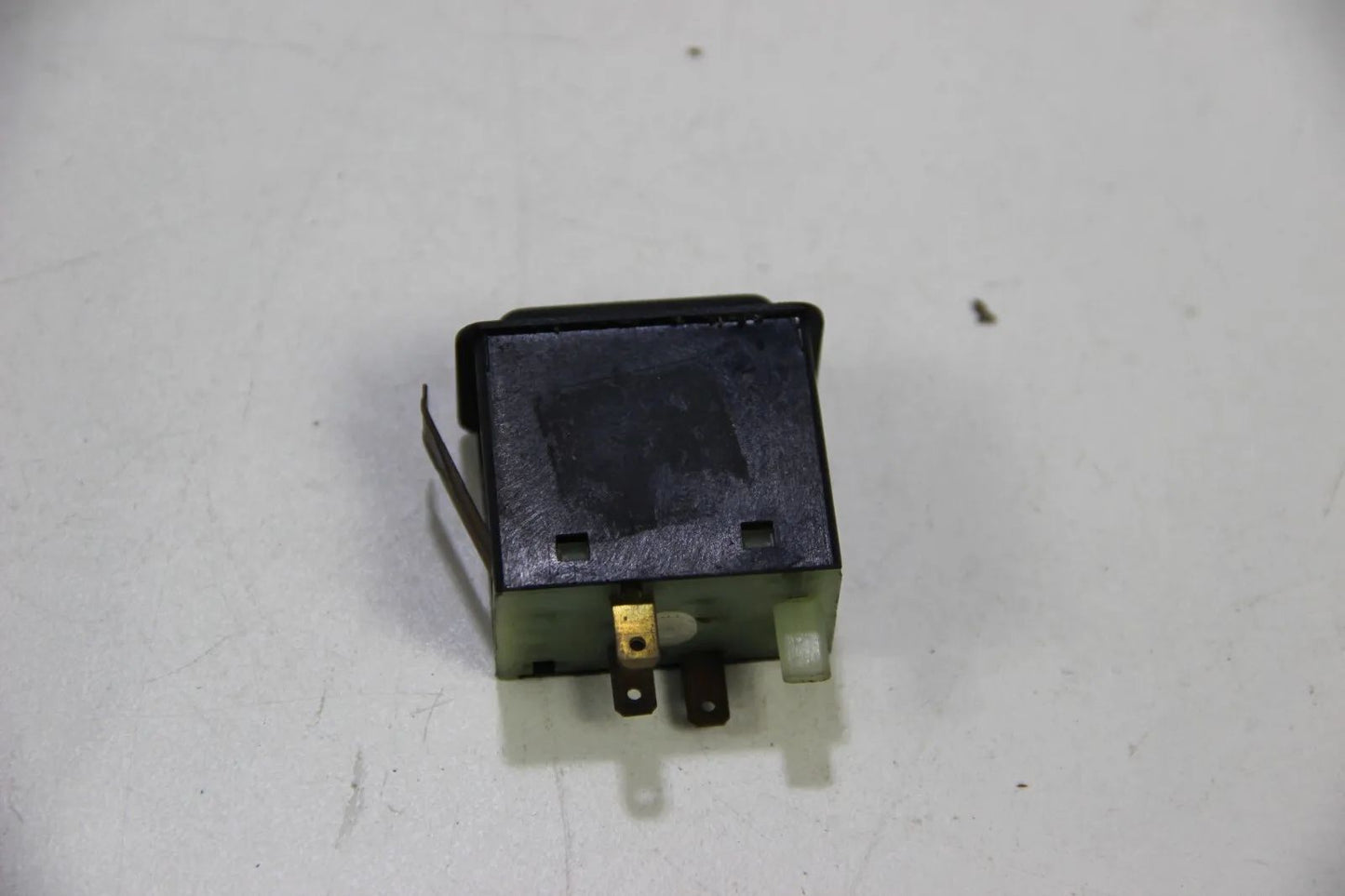Original BMW E30 3er 316i-325i M3 Beheizte Heckscheibe Schalter Switch