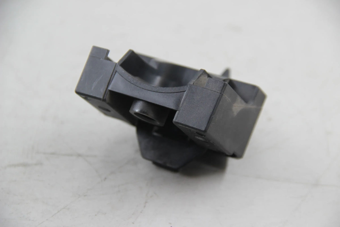 Original BMW E36 316i 318i 320i-328i M3 Z3 M3.2 Halter unten 17111723337