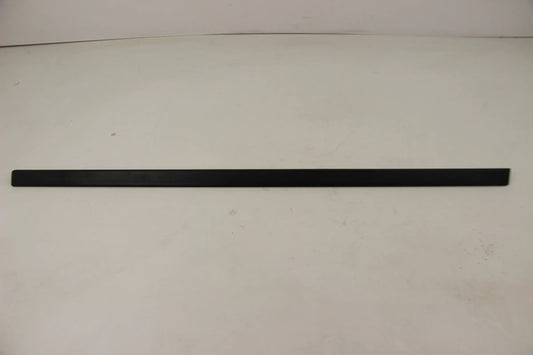 Original BMW E39 520i-540i M5 Stossleiste Tür vorne rechts schwarz 51138159296