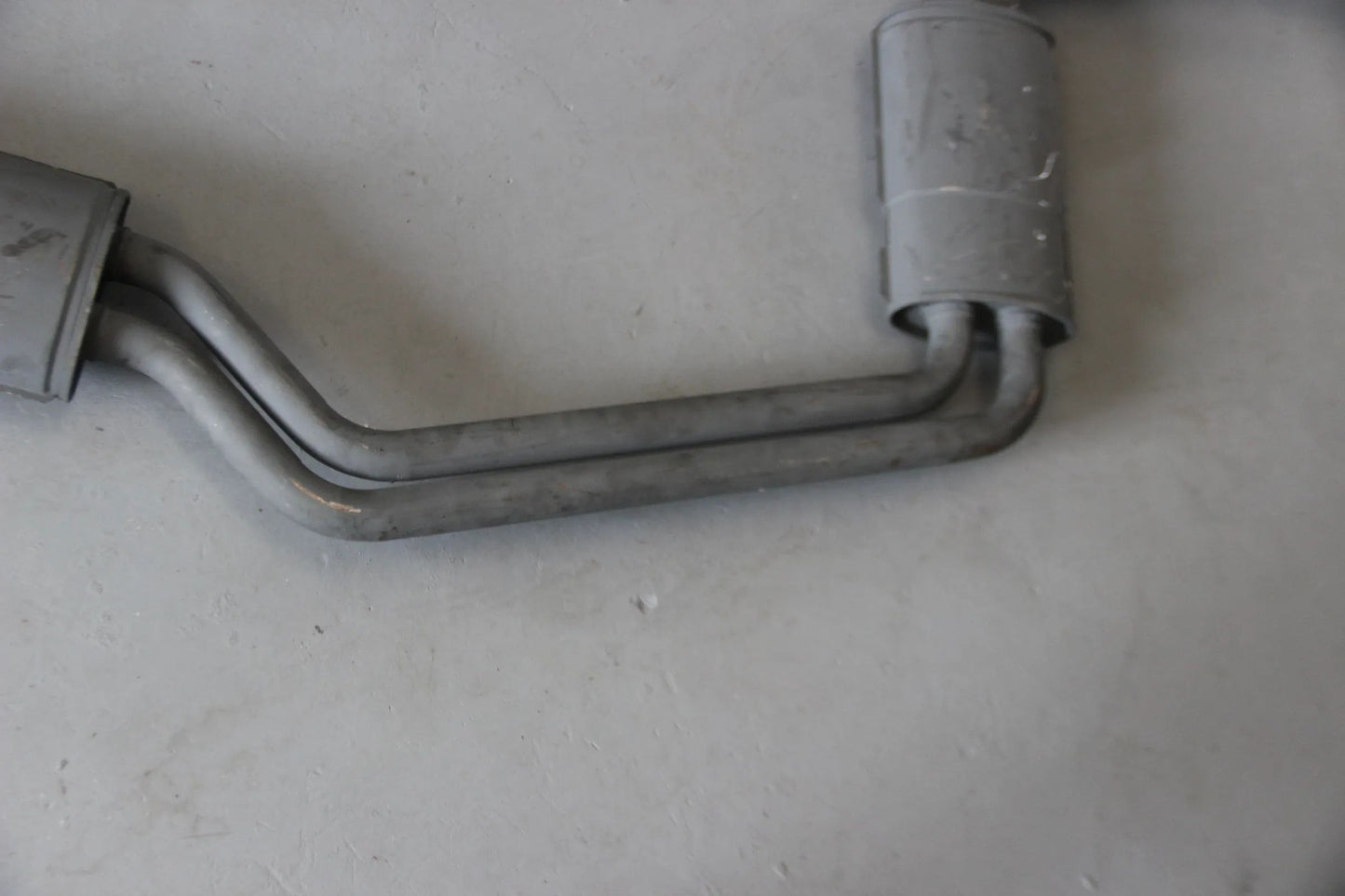 Original BMW 7er E23 728 730 728i 733i Vorschalldämpfer 18121246146