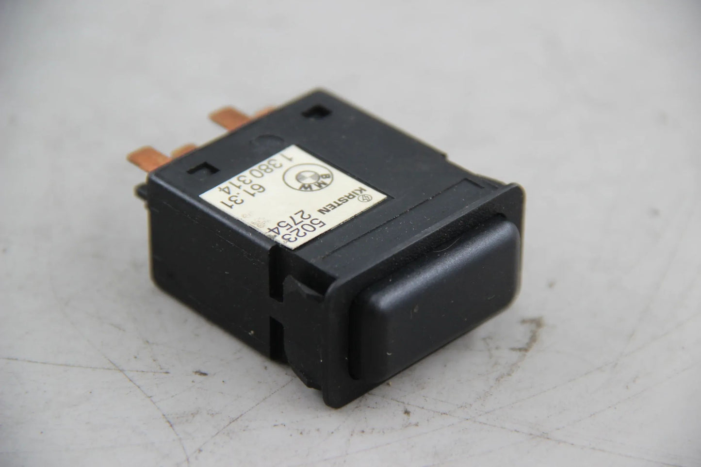 Orig. BMW E30 316i-325i M3 E28 Schalter Nebelschlusslicht 61311380352 1380314
