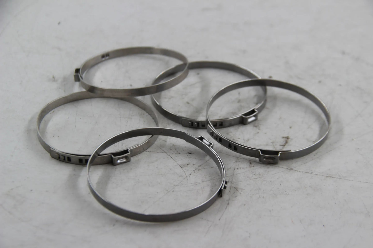 Original BMW E26 E21 E30 E36 E46 E34 E39 E52 Z3 5x Spannband 32111137132