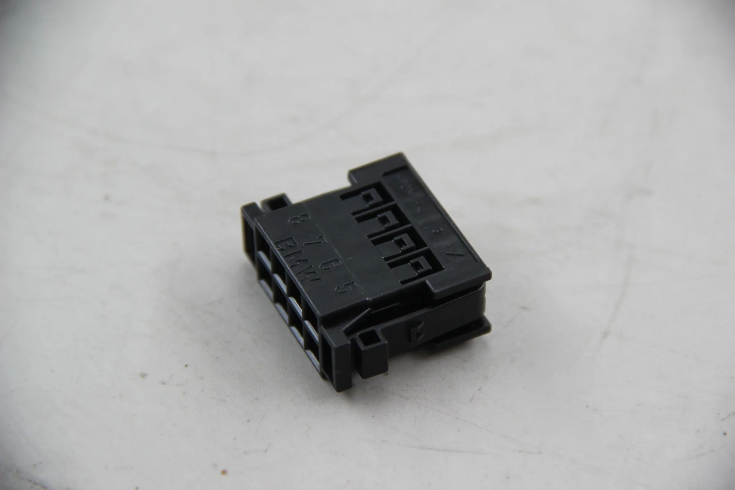 Original BMW Buchsengehäuse 8 POL. 12527505271