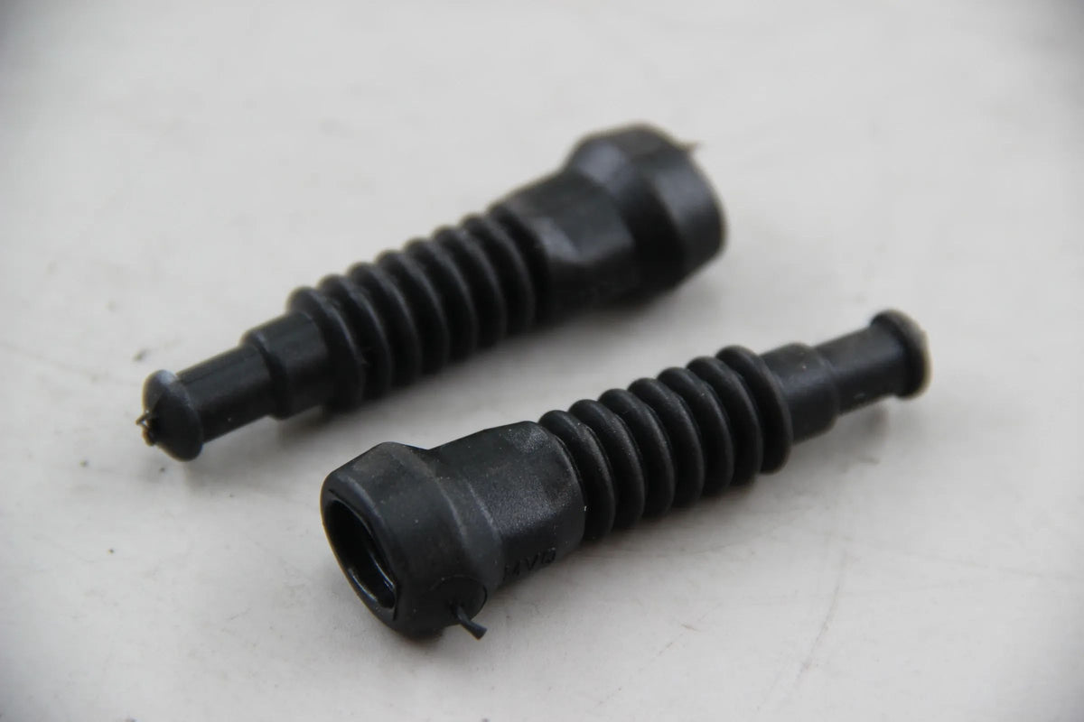Original BMW E81 E88 E30 E93 E34 E61 E63 E38 2x Schutzkappe 2 POL. 12521732694