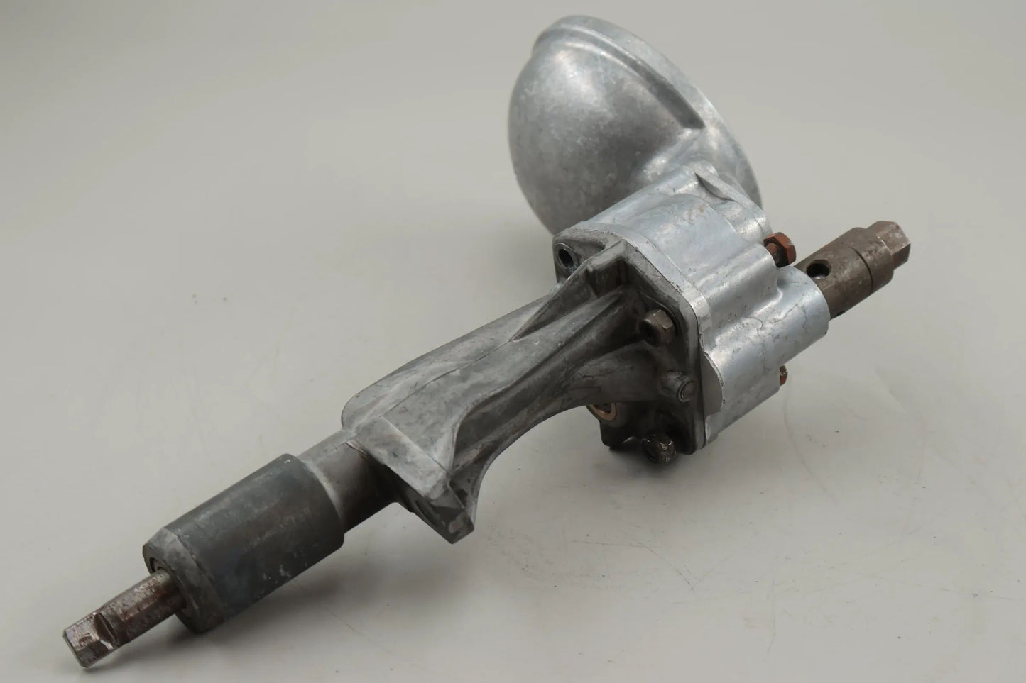 Mercedes-Benz M130 W113 W108 W109 W11 W114 Ölpumpe Oilpump Ölsaugrohr Öl Pumpe