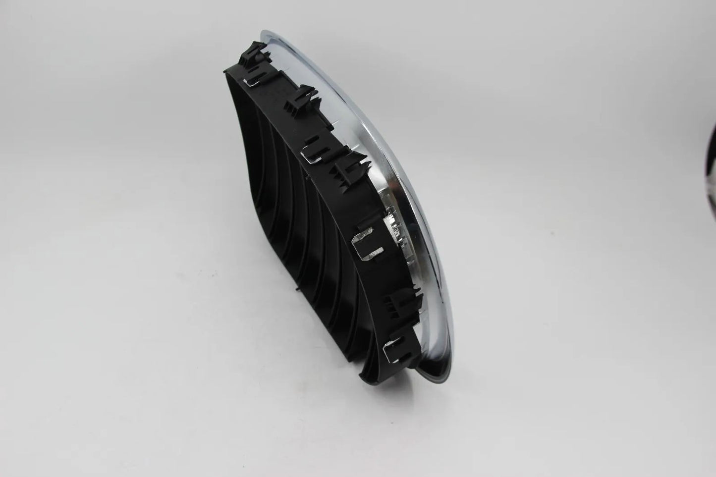 Original BMW E53 X5 3.0d-4.6is Ziergitter Front rechts Niere Grille 51138250052