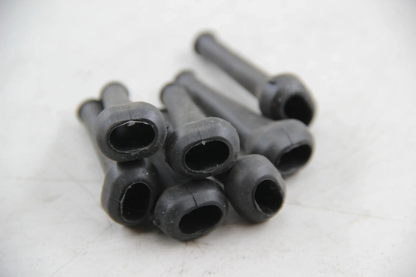 Original BMW E3 E30 E36 E12 E34 E24 E23 E31 7x Schutzkappe L=12,5MM 61131358330