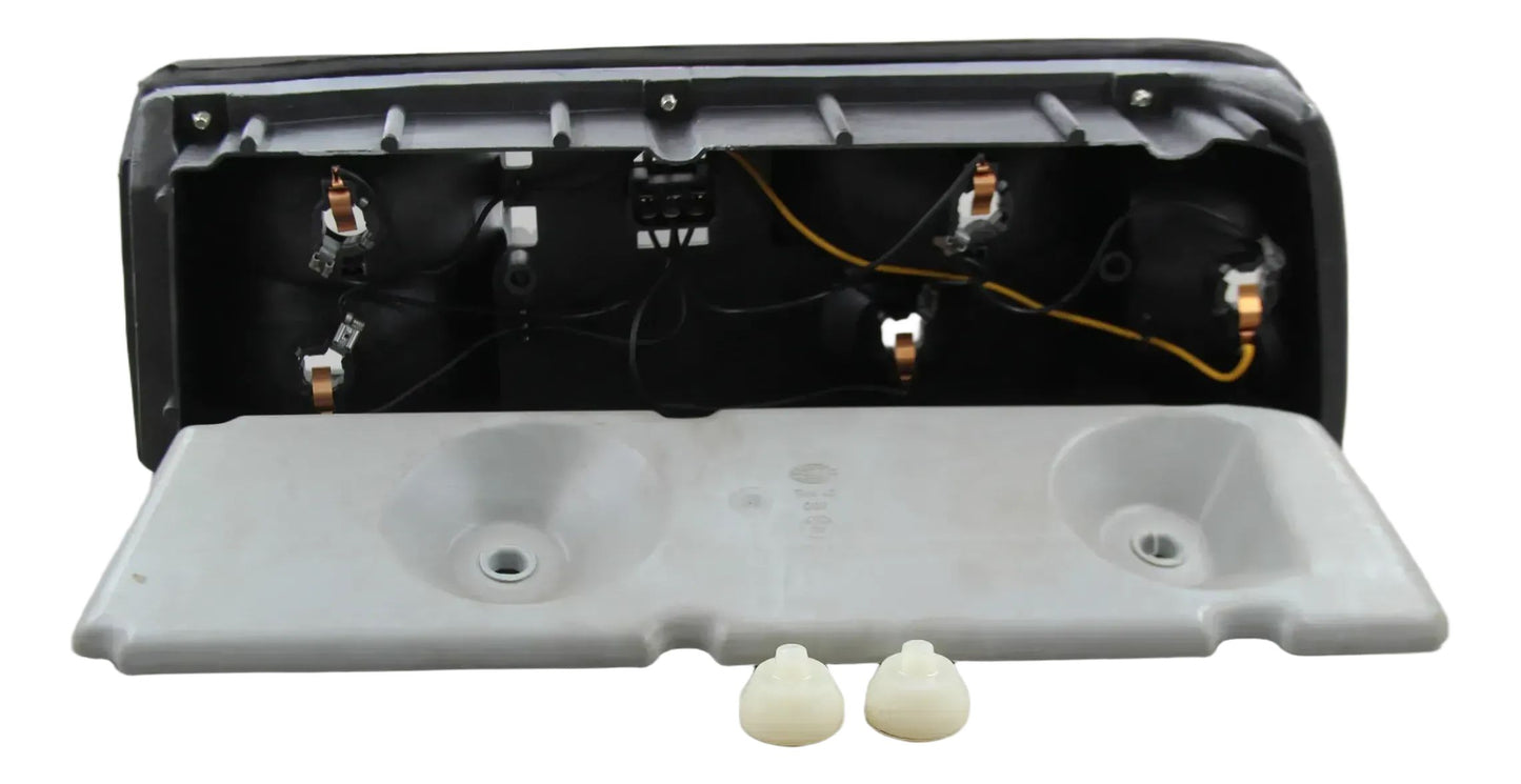 Orig BMW E24 628CSi-635CSi M635CSi E26 M1 Rücklichtgehäuse chrom links 63211368213
