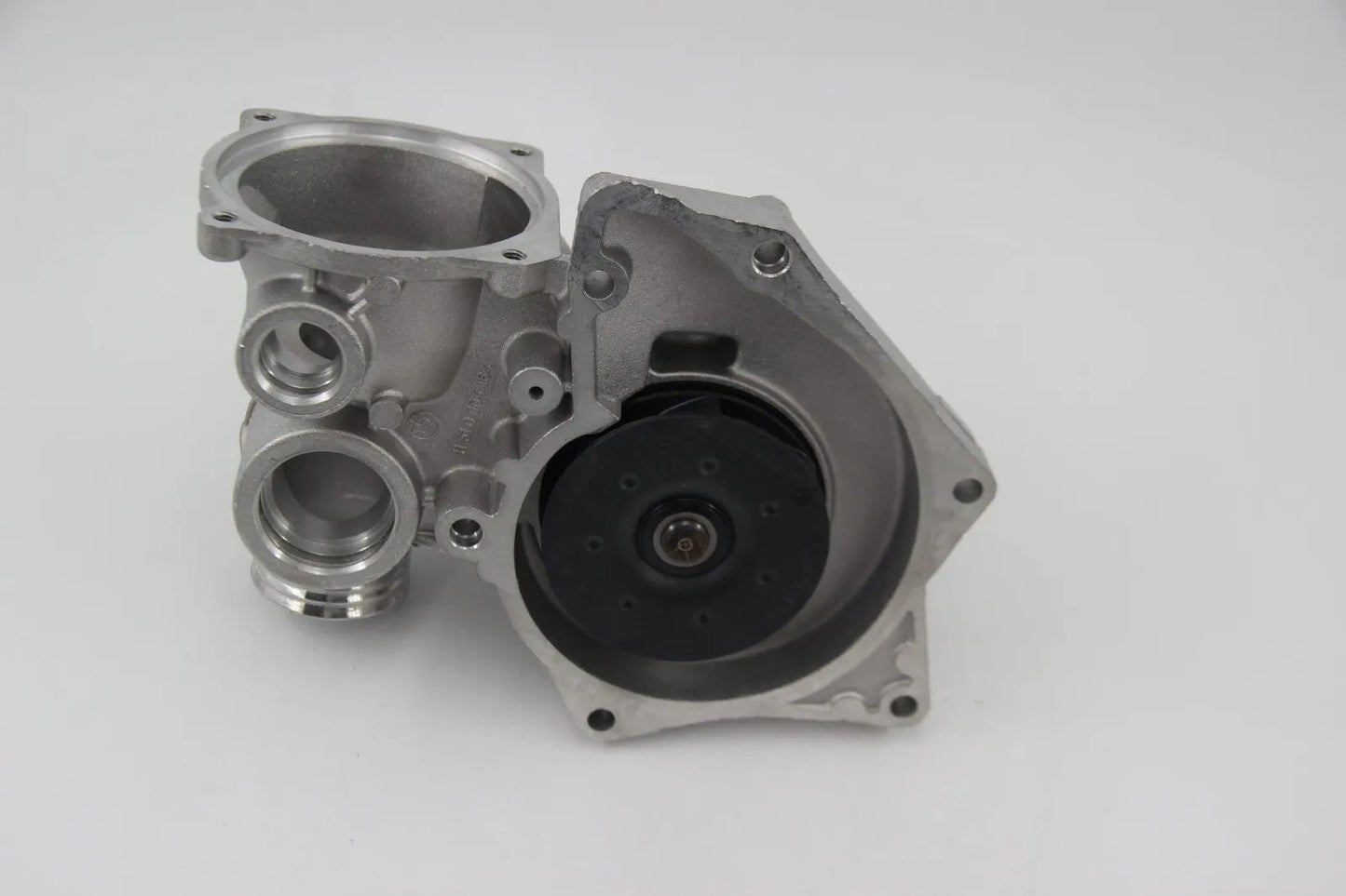 Original BMW E31 840i M60b40 Kühlmittelpumpe mechanisch Wapu NOS 11510007043