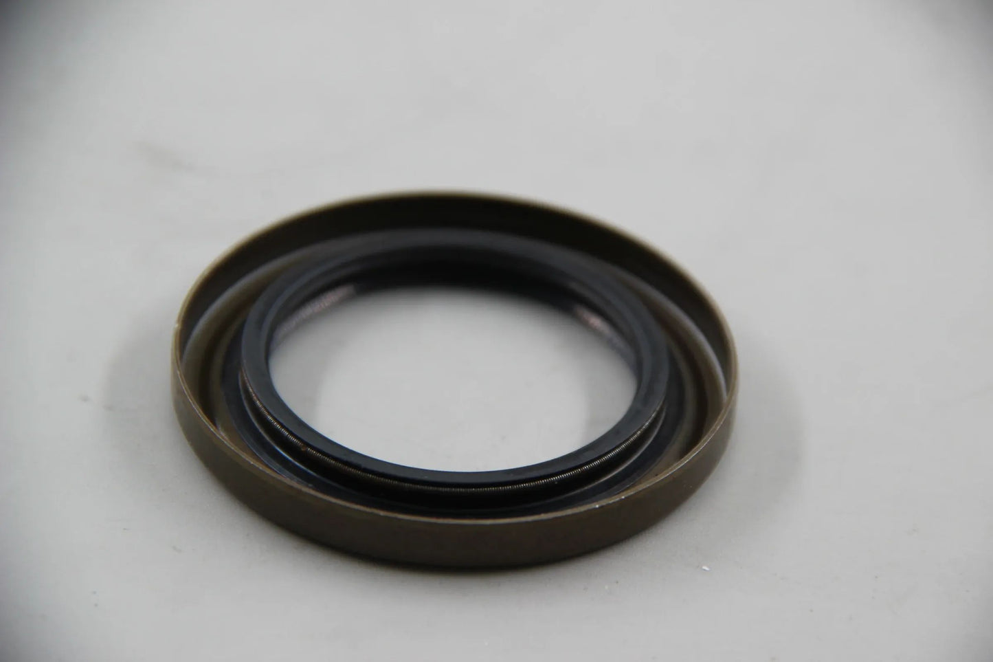 Original BMW E21 320 323i E12 518i-535i E24 E23 Wellendichtring 33413604181
