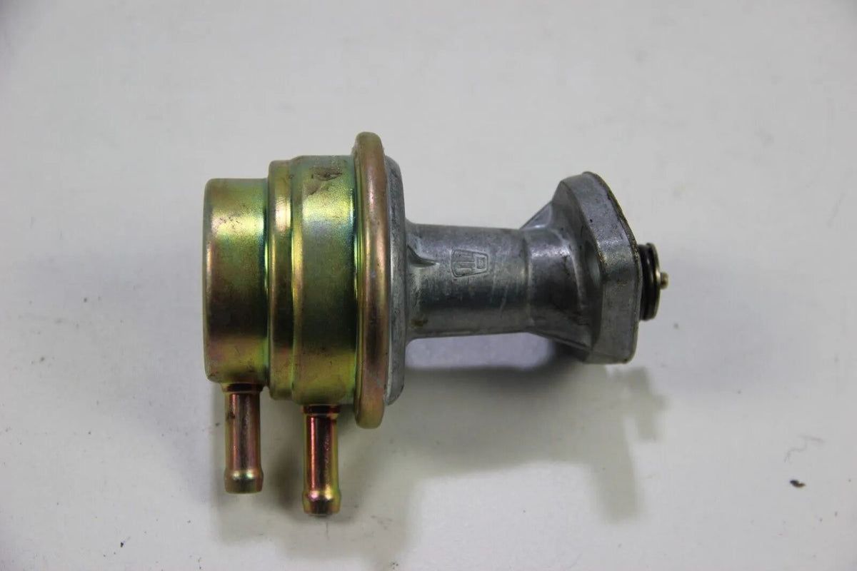 NEU Original BMW E21 320/6 323i E12 520 Kraftstoffpumpe Pierburg 1280956