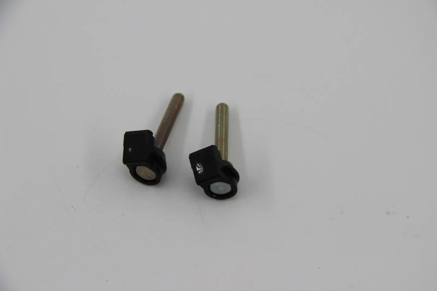 Orig BMW E3 E9 M30 E12 M10 M30  Einstellschraube Scheinwerfer 2Stk 63121354448