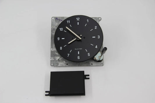 Original BMW E21 316 318 M10 Zeituhr Uhr + Abdeckung NOS 64111355756 62131359449