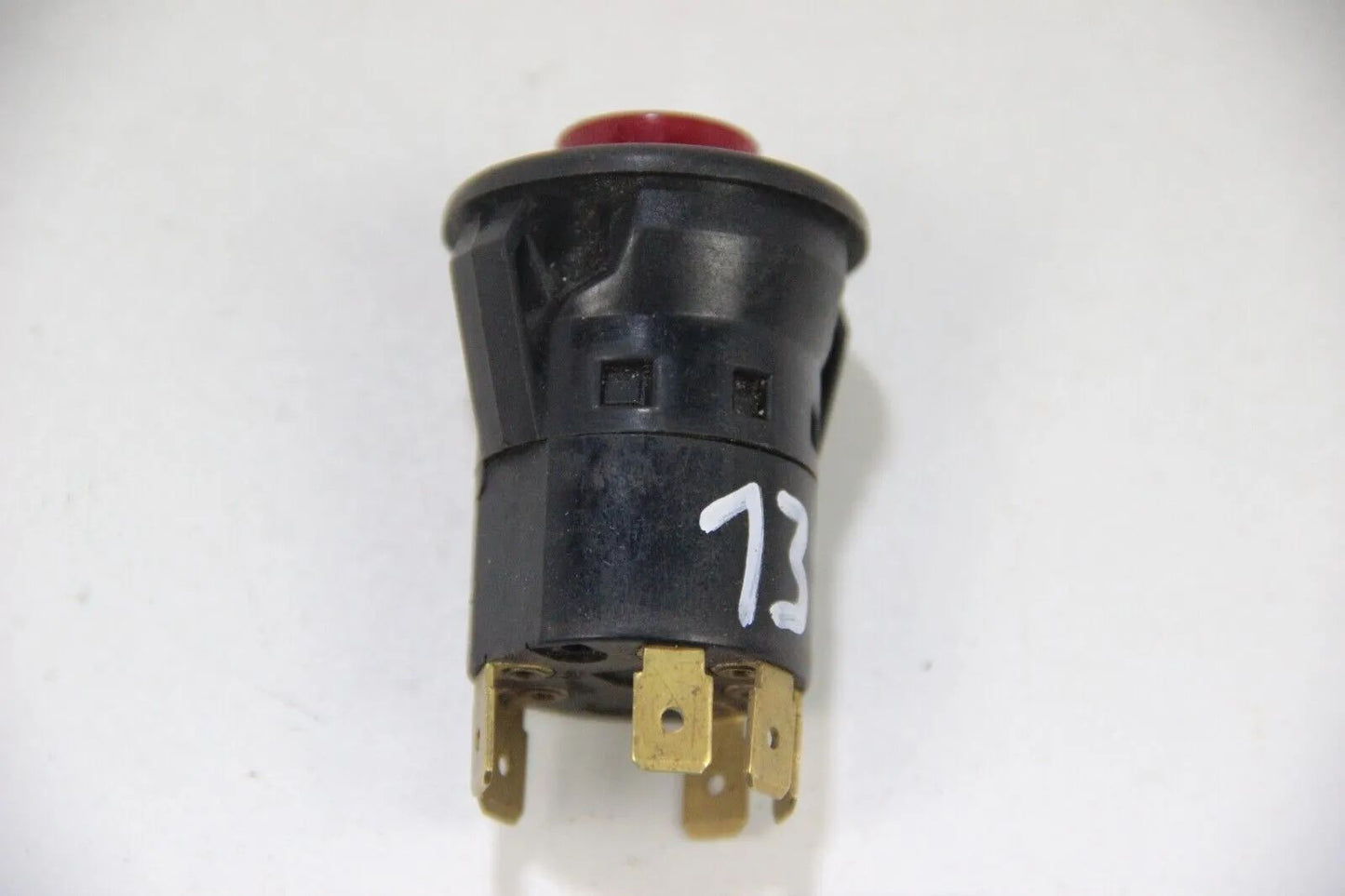 Original BMW E21 315-323i 3er Schalter Rot Warnblinker OEM 61311356584