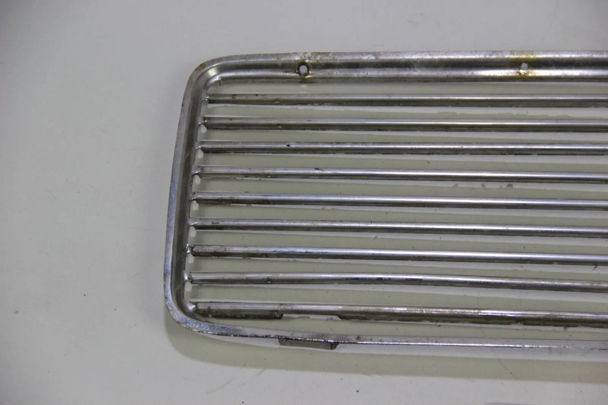 BMW E10 1502 1602 1802 2002  Ziergitter vorne Chrom Links Zierleiste OEM