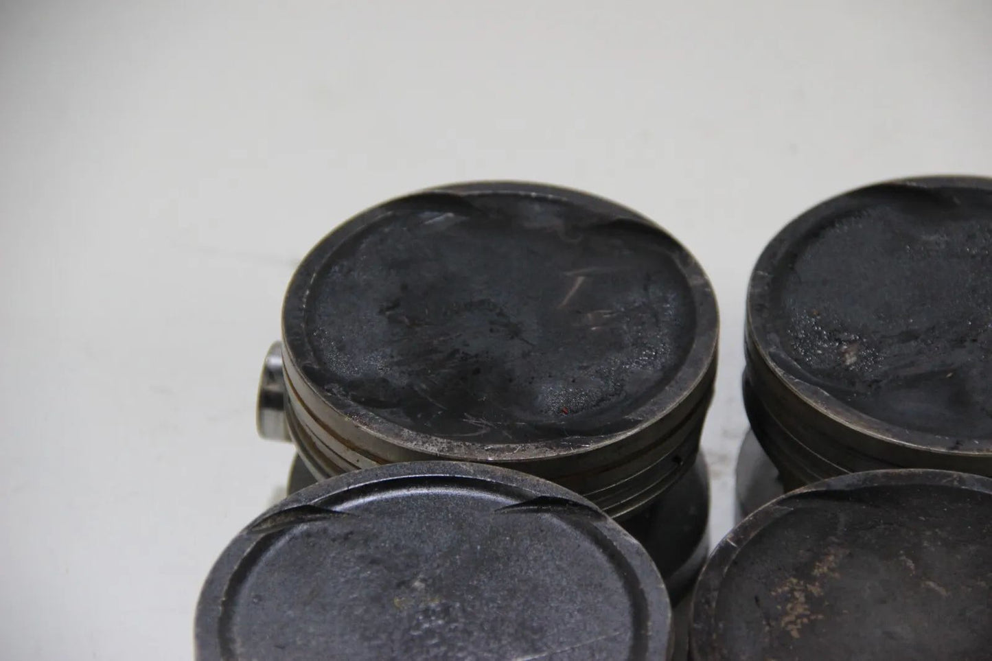 Original BMW E30 M3 S14 S14b23 2.3 4x Kolben Mahle 93v81 93,335mm  Piston