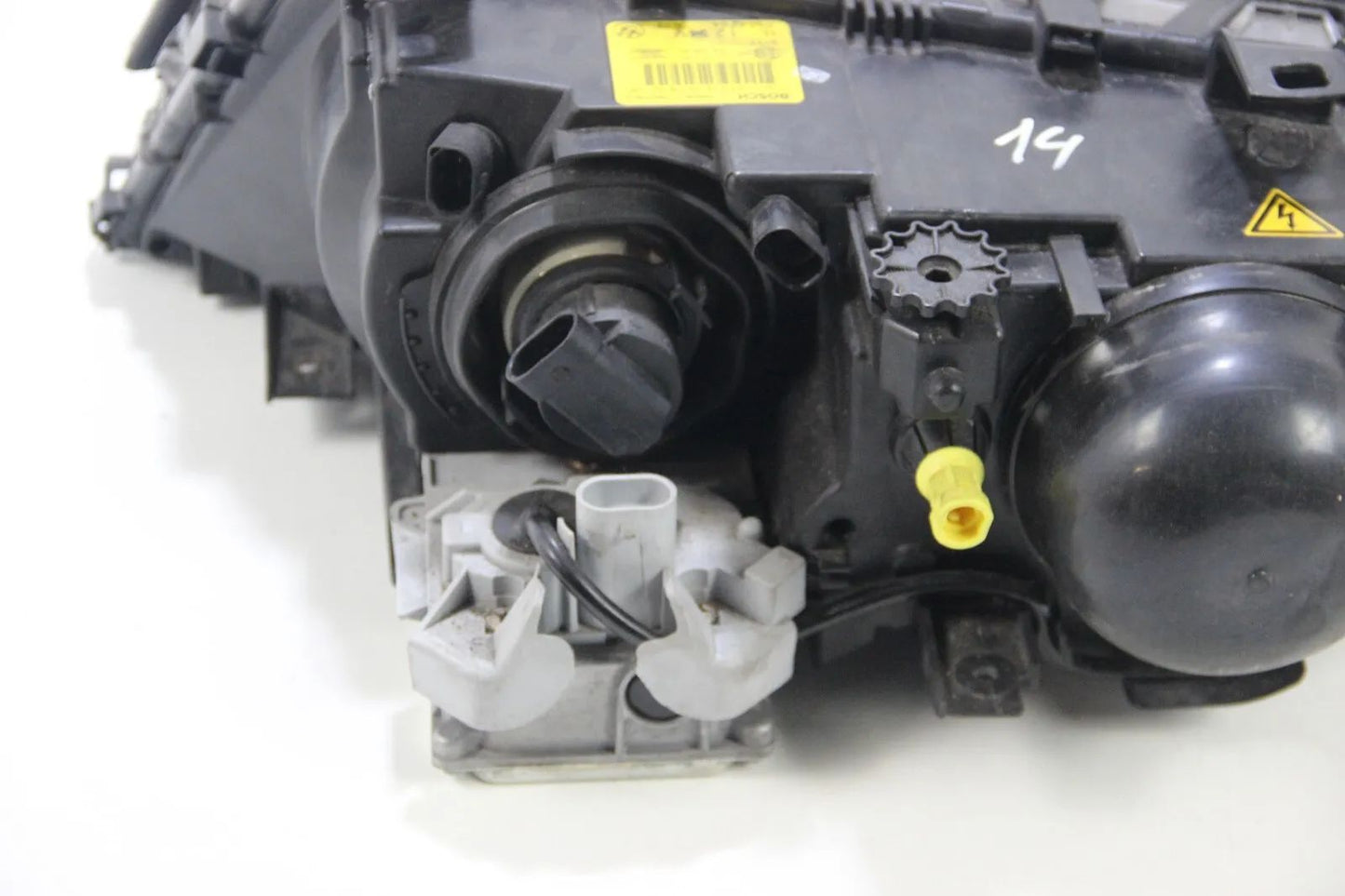 BMW E46 Coupe Cabrio VFL Hauptscheinwerfer Scheinwerfer Xenon Rechts 0301157276