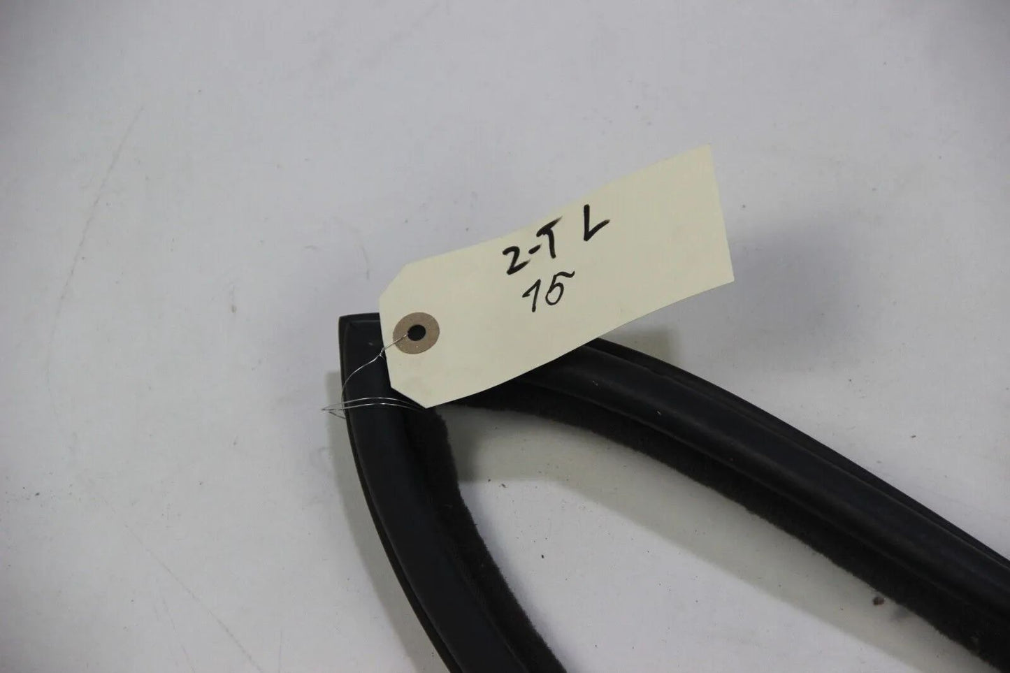 Original BMW E30 2-Türer 316i-325i M3 Türdichtung Links Kantenschutz OEM