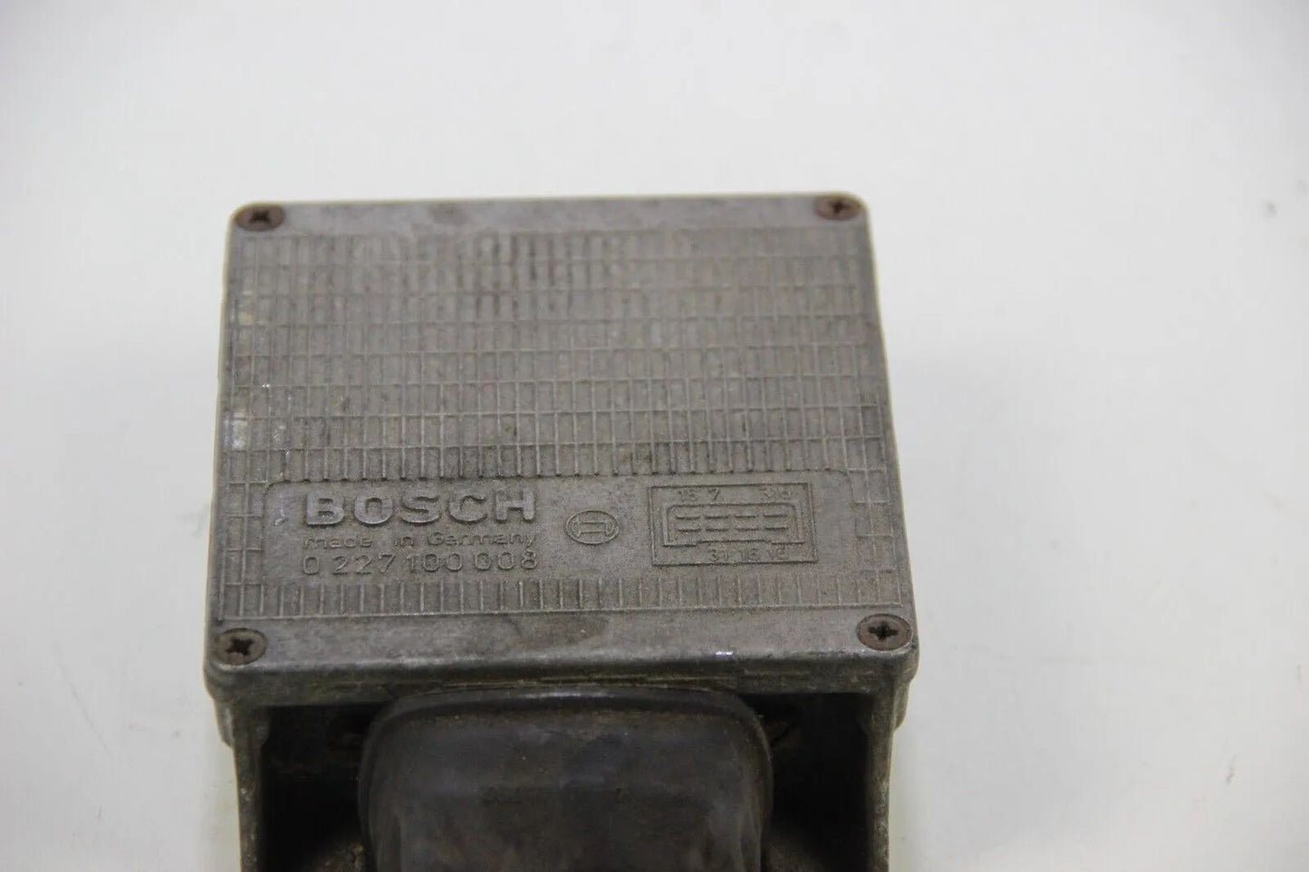 Original BMW Porsche 928  E3 E12 E23 E24 Zündbox Zündsteuerung  0227100008
