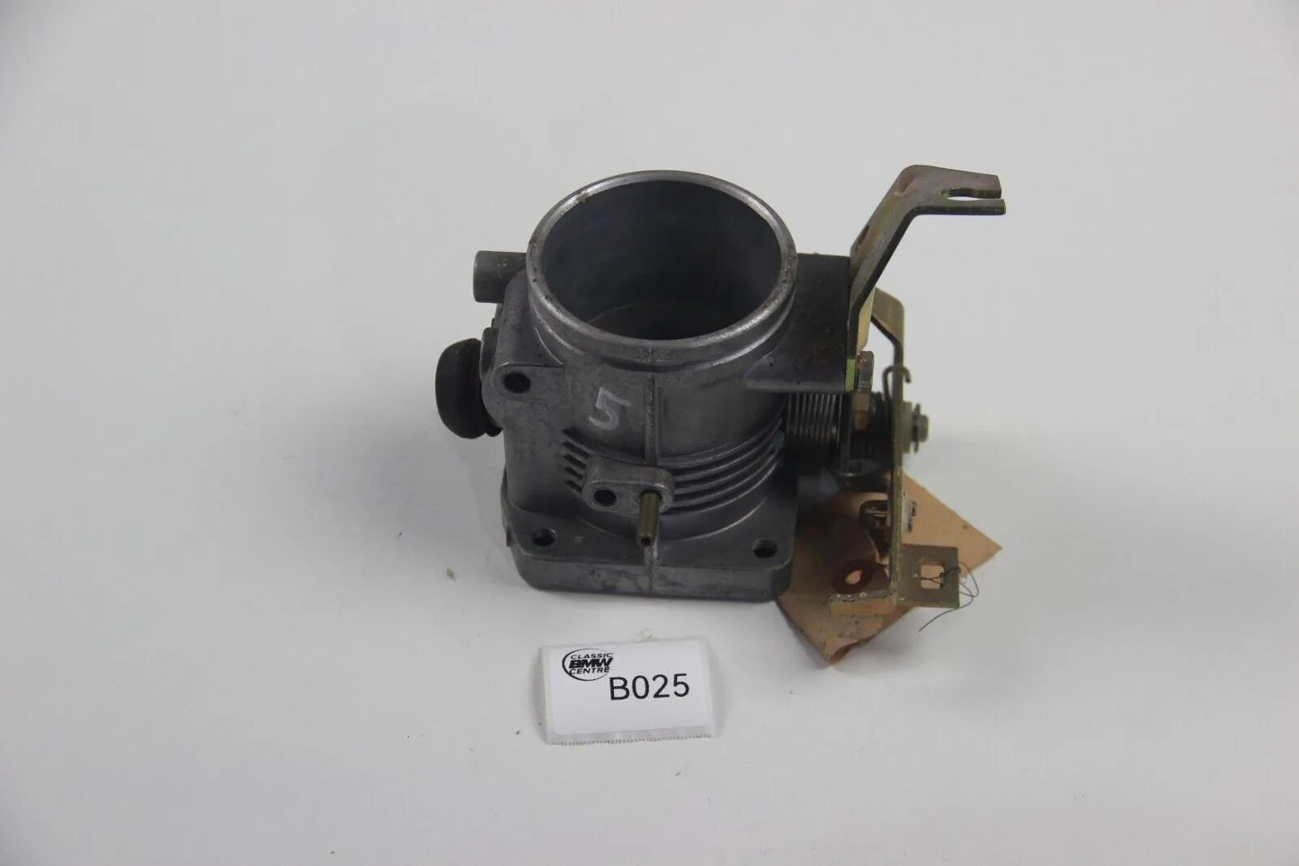 Original BMW E21 M20 Drosselklappe Drosselklappenstutzen 1354 1267642