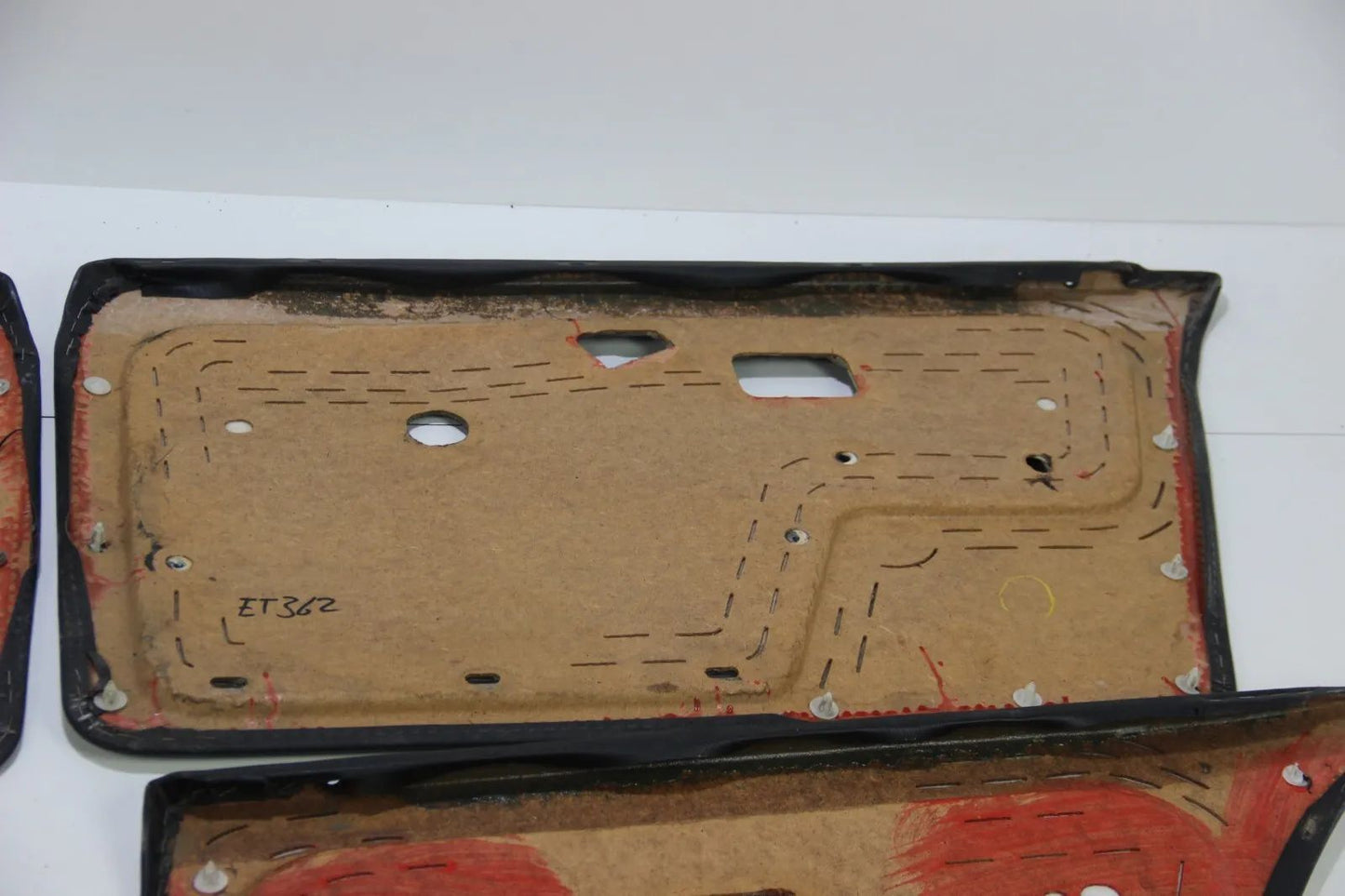 Original BMW E30 Touring Limousine Türpappe Vorne Hinten Links Rechts Schwarz