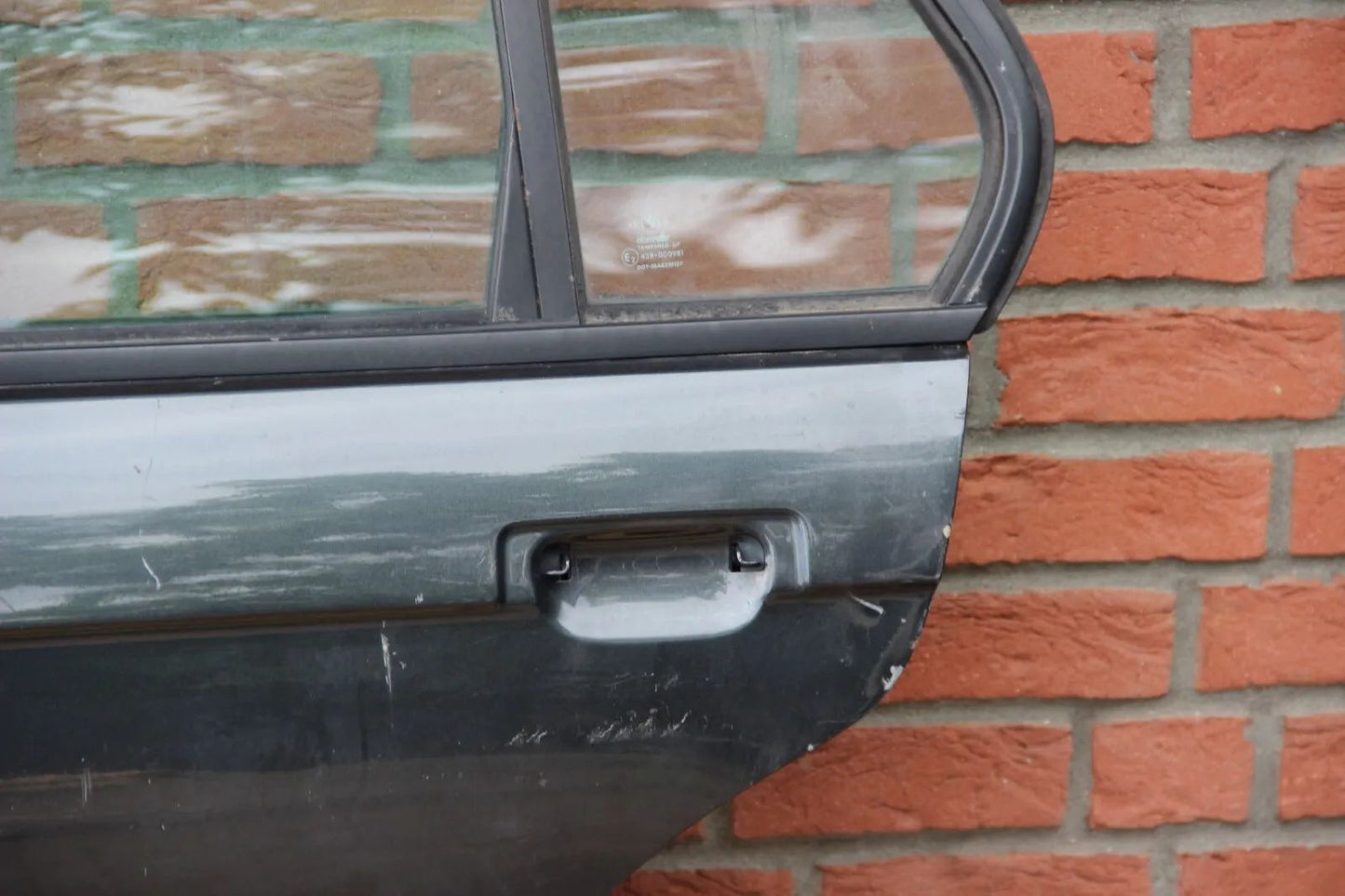 BMW E30 Limo/Touring Hintertür links 4-Türer mit Fensterheber Diamantschwarz