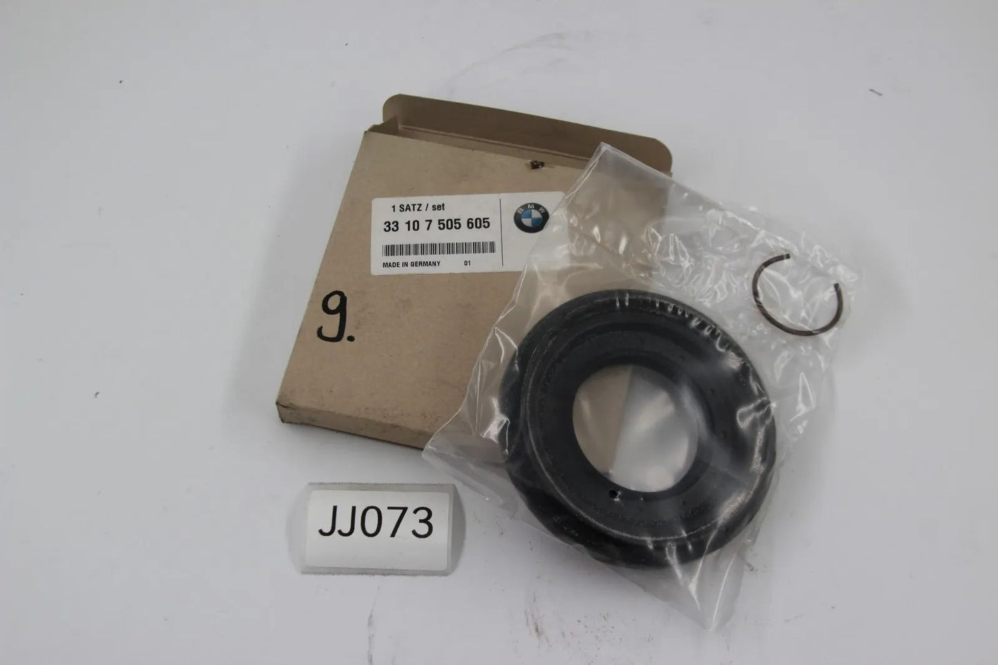 Original BMW E46 E90 E39 E38 E52 Wellendichtring+Sicherungsring  33107505605