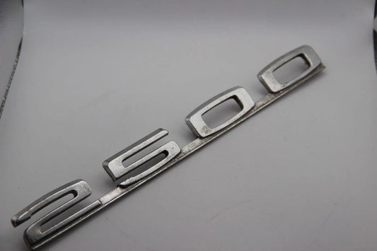 Original BMW E9 E3 2500 Modellbezeichnung Emblem Badge Schriftzug Typenschild