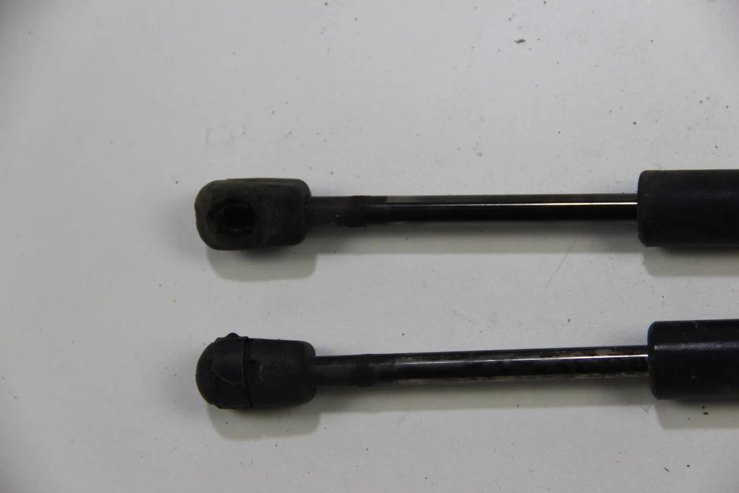 Original BMW E36 Gasfeder Kofferraum paar 51241960862 Gas Struts Damper Trunk