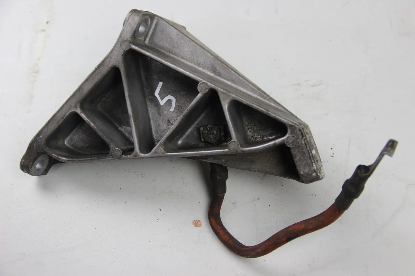 BMW E34 E32 M30 Motorhalter Motorträger Tragbügel Rechts 1129806