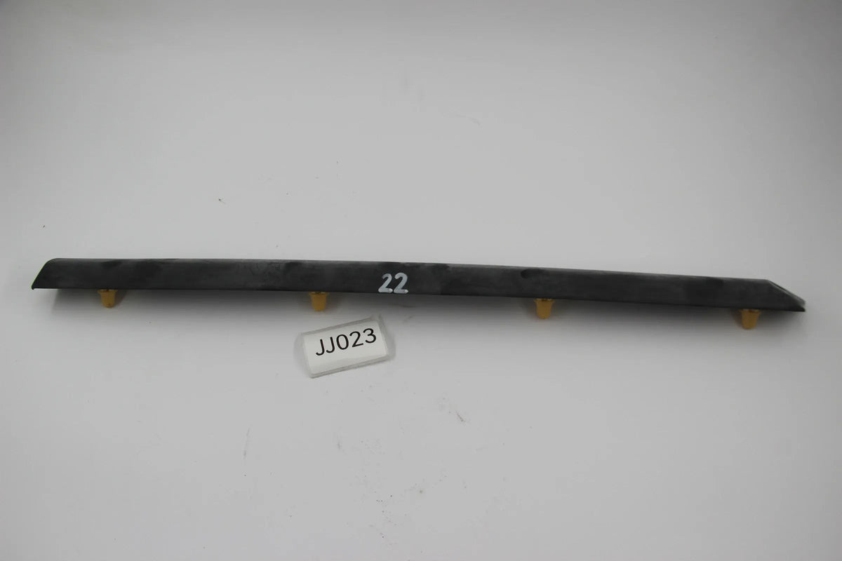 Original BMW E36 316g-318ti Stossleiste Seitenwand hinten links 51138146361