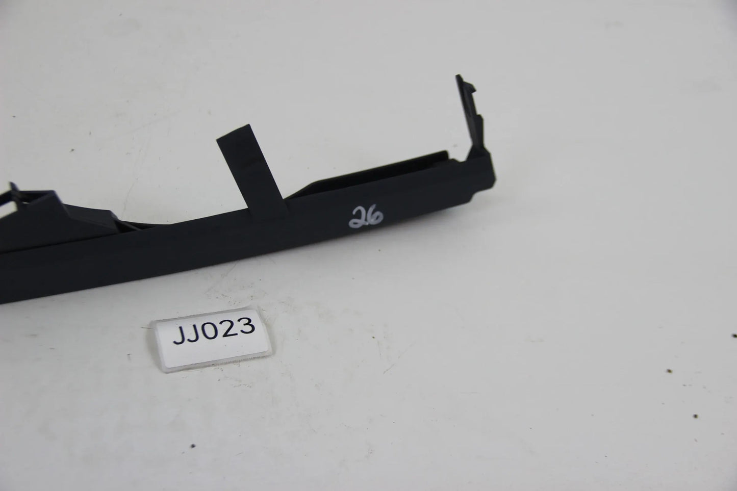 Original BMW E46 316i-330xi  Blende grundiert links vorne/front 51138227641