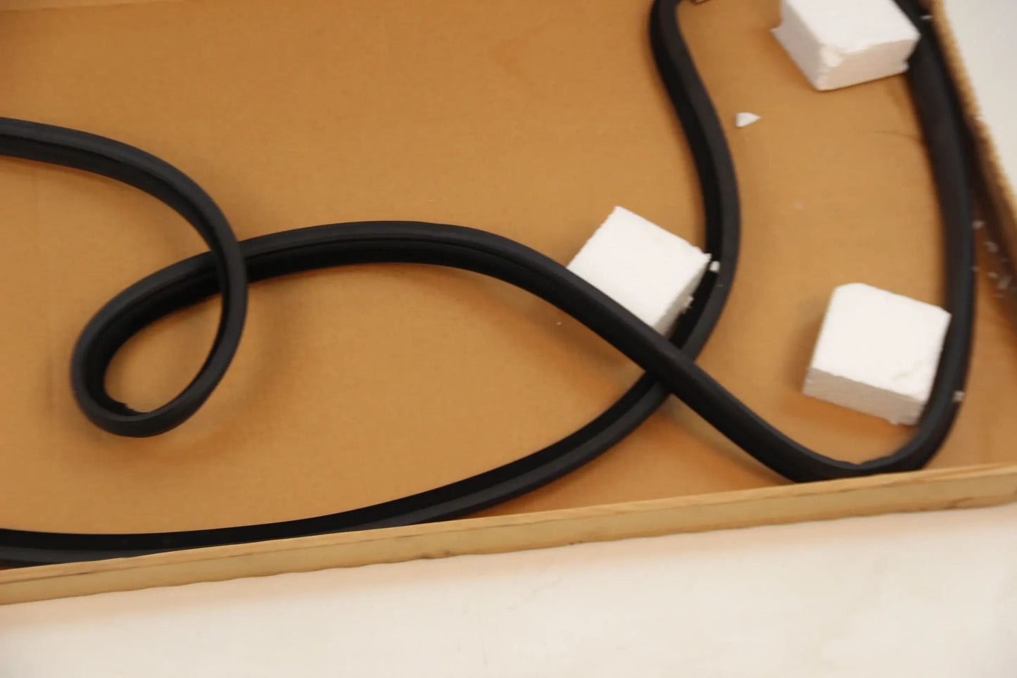 Original BMW 3er E36 316i-328i Dichtung Heckklappe 3545mm 51718171165