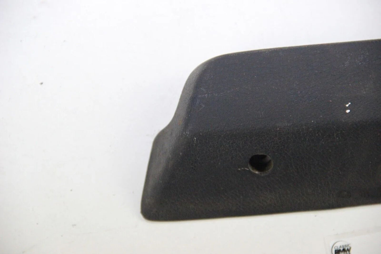 Original BMW E30 Limousine Touring Armlehne Schwarz hinten rechts 1906218 3er