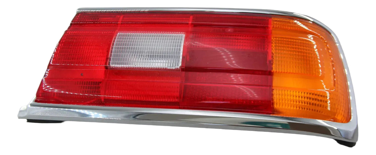 Original BMW E12 518i 520i 528i 535i Limousine Reflektor rechts 63211361512
