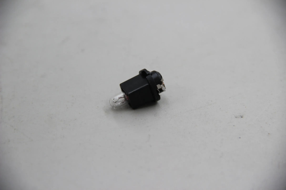 Original BMW E36 316i-325i E32 Lampenfassung mit Glühlampe 1,2 W NOS 64118390933
