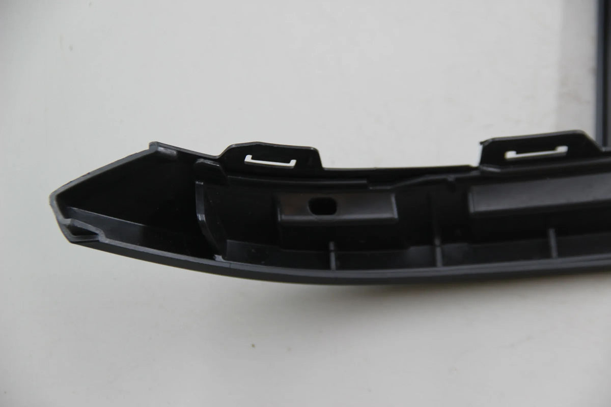 Porsche GT4 RS Stossfänger vorn Spoiler seitlich Schwarz R 982807544A OK1 9GT800162