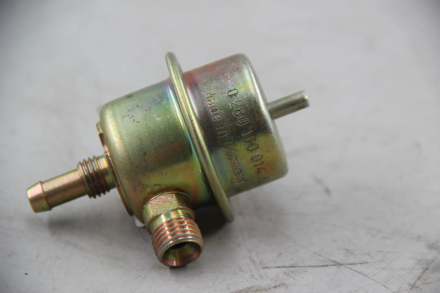 Original BMW E12 E24 E23 Kraftstoffdruckregler 0280160014