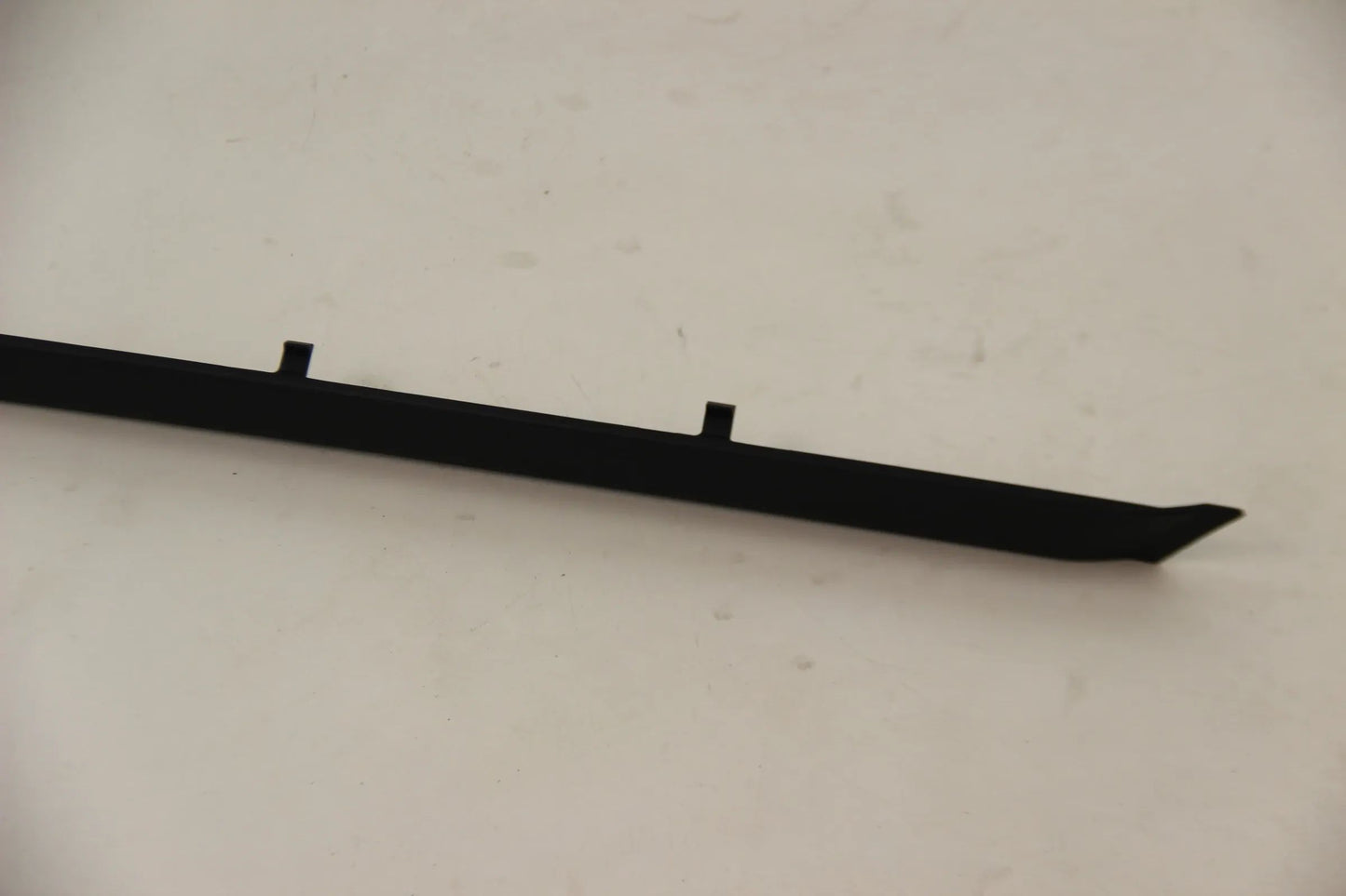 Original BMW E39 520i 523i 528i 535i 540i Stossleiste hinten rechts 51128184508