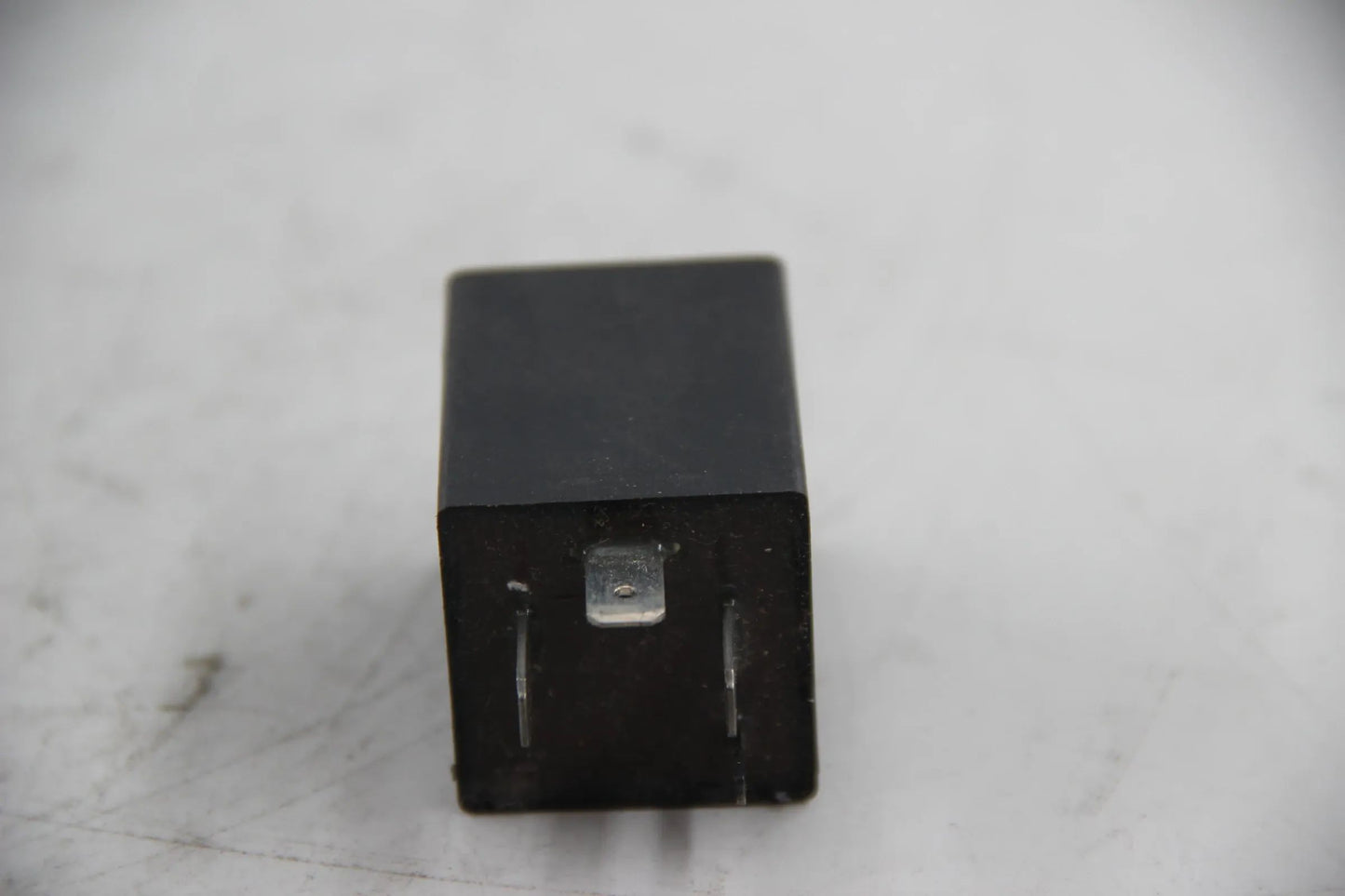 Original BMW E12 E21 E23 E24 E26 E28 E30 Benzinpumpenrelais NOS NLA 12631276165