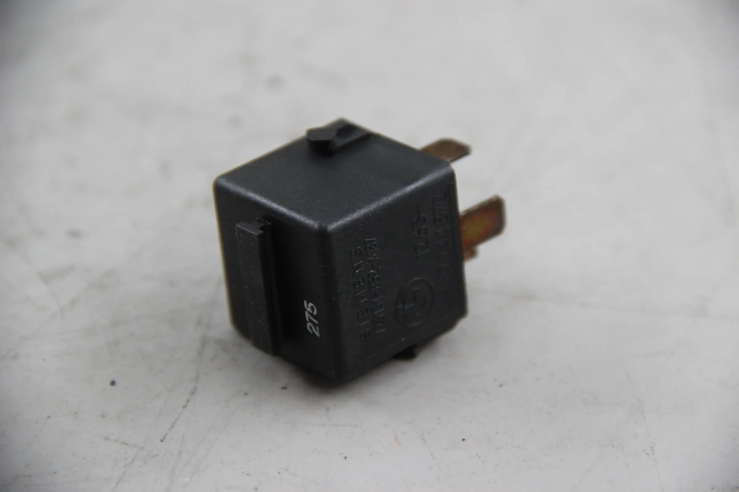 Original BMW E36 325td 325tds E34 Z3 Relais Schliesser schwarz 12632244872